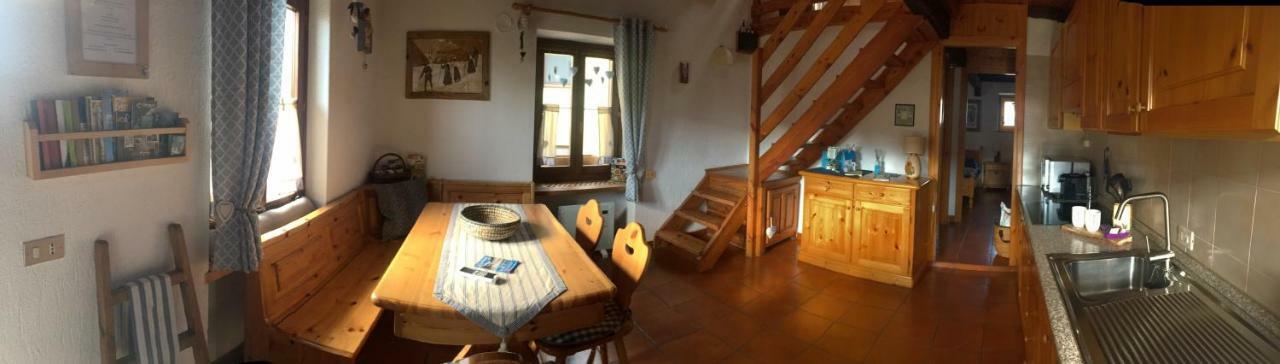 Ferienwohnung Coeur De Montagne Gignod Exterior foto